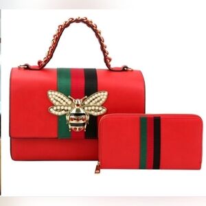 NWT Red Satchel Bee Bag Set